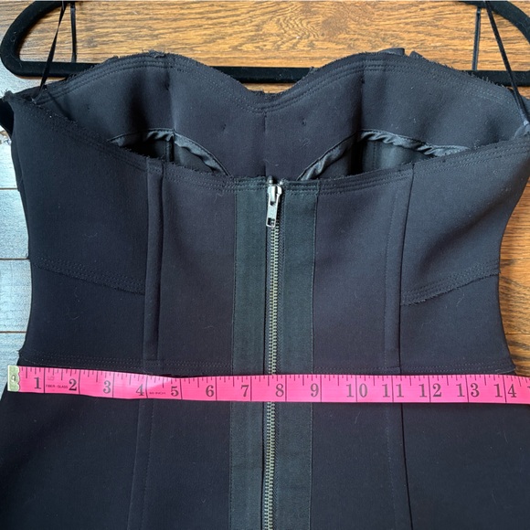 Topshop Rosette Strapless Mini Dress
Bodycon, structured bustier, back zipper - Picture 5 of 9